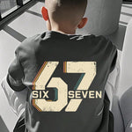 Camiseta Pré-Adolescente Masculina com Estampa Numérica "Six Seven" 67